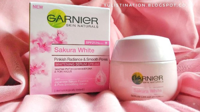 [FORUM] Pake 2 face serum cream sekaligus boleh gak sih?
