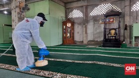 200 Jemaah Masih Diisolasi di Masjid Jami Kebon Jeruk