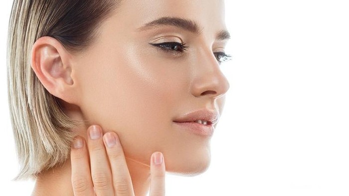 Ingin Kulit Lembap dan Kenyal, Carilah Hyaluronic Acid pada Produk Skincare