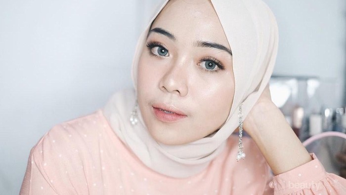 Tutorial Makeup: Tampil Cantik Natural dengan Makeup Wardah Saat Iftar ala Putri Melati