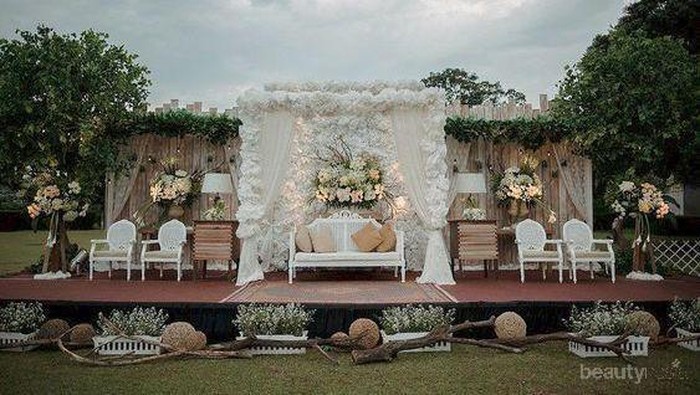 Hey Milenial! Baca Ini Biar Pernikahanmu Simple dan Nggak Kaku