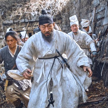 Ini 7 Fakta Menarik 'Kingdom' Drama Korea Original Pertama Netflix