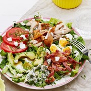 5 Varian Salad untuk Diet Sehat, Sukses Turunkan Berat Badan!
