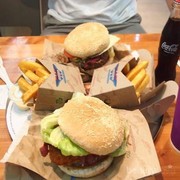 Tak Banyak yang Tahu, Ternyata Junk Food Punya Manfaat untuk Kesehatan