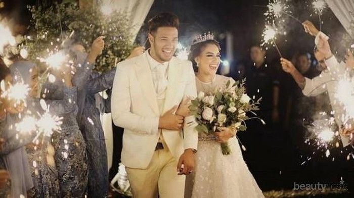 6 Langkah Sukses Menggelar Pernikahan Garden Party