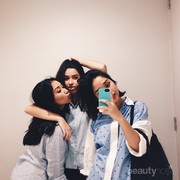 Kompak! Begini Potret Stephanie Poetri Bersama Kakak Kembarnya