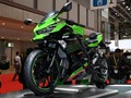 Peluncuran Ditunda, Ninja 250 4-Silinder Jadi Pajangan Dealer