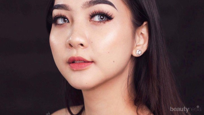 Longlasting! 5 Bedak Tabur Lokal yang Murah untuk Riasan Wajah Seharian