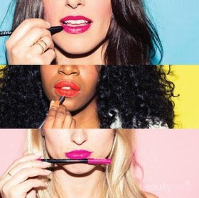 Panduan Pemula: Cara Memakai Lip Liner yang Benar untuk Pemilik Bibir Hitam