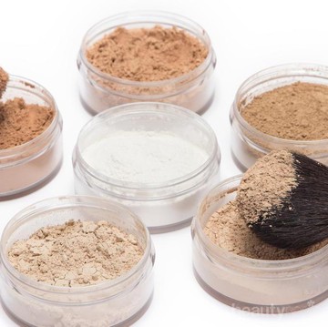 img-title 7 Bedak Tabur untuk Hasil Makeup Tahan Lama dan Matte di Bawah Rp50 Ribu