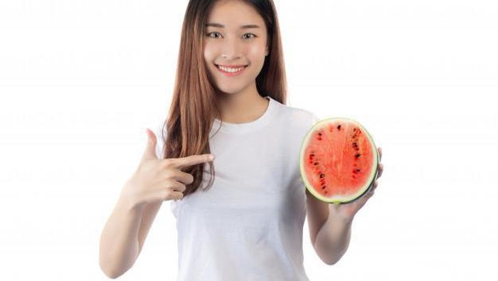Diet Semangka Bisa Turunkan Berat Badan dalam 5 Hari, Ini Efek Sampingnya