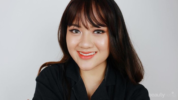 5 Base Makeup Lokal yang Bagus untuk Kulit Berminyak dan Berjerawat dari Alifah Ratu