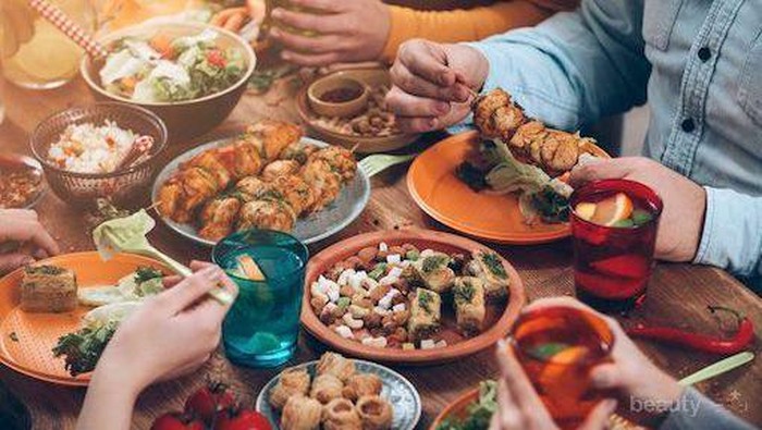 5 Tempat Makan Paling Asyik untuk Reuni Kecil-kecilan Bersama Teman