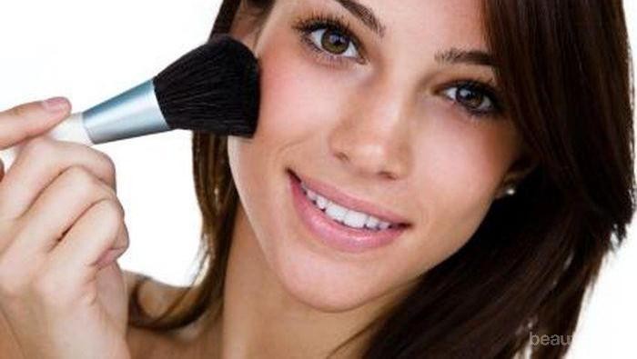 6 Blush On Lokal untuk Kulit Sawo Matang