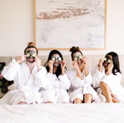 12 Langkah Facial Wajah Sendiri di Rumah, Hasilnya Sama dengan di Salon!!