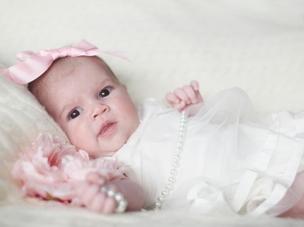 Arti Nama Zulaikha dan 30 Rangkaian Nama Bayi Perempuan, Menggambarkan Kehormatan