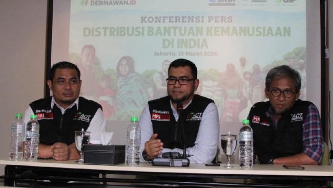 Presiden ACT Ibnu Khajar mengatakan penyaluran dana itu merupakan donasi untuk kemanusiaan.