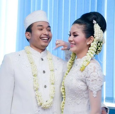 Intan RJ Pasrah dan Ikhlas Atas Kepergian Sang Suami untuk Selamanya