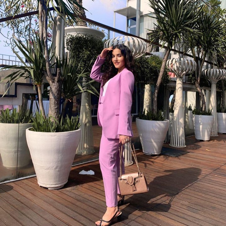 <p>Tak heran saat hamil pun, Tasya Farasya tetap terlihat stylish. (Foto: Instagram @tasyafarasya)</p>