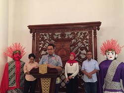 Anies Akhirnya Kembalikan Frekuensi Transportasi Umum, tapi Penumpang Dibatasi