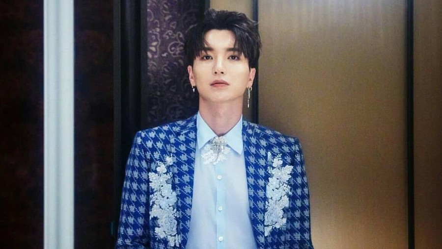 Kesuksesan tiga bintang K-Pop ini berangkat dari masa lalu yang gelap dan linangan air mata.