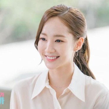 Eks Pacar Park Min Young Buka Suara, Ungkap Alasan Putus