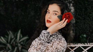 img-title Tasya Farasya Perdana Unggah Foto Anak