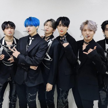 Lirik Lagu Howling - Victon