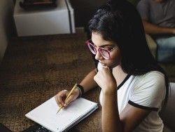 6 Program E-Learning Gratis untuk Kamu yang Diliburkan karena Ada Corona