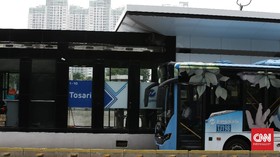 Demo Omnibus Law Memanas, TransJakarta Setop Layanan Hari Ini