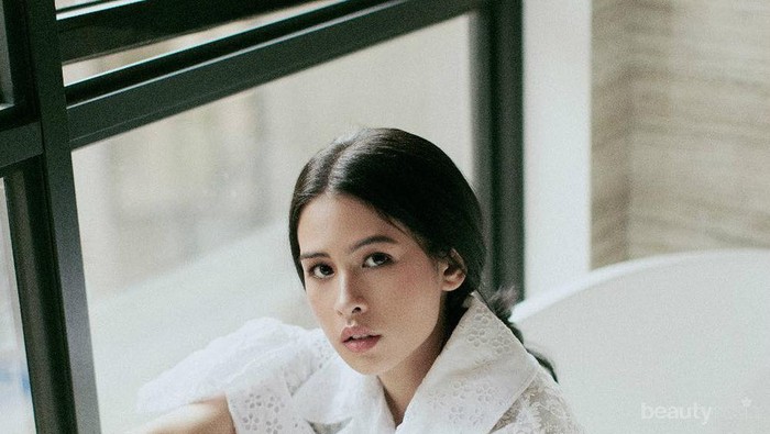 Good Inspired! Ini Dia 5 Trik Punya Segudang Prestasi ala Maudy Ayunda