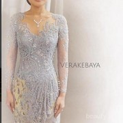 [FORUM] Warna hijab apa sih yang cocok dipadukan dengan kebaya silver?