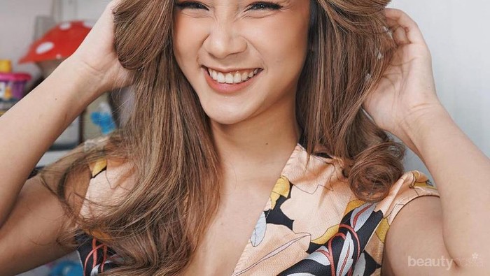 6 Inspirasi Makeup Look ala Beauty Vlogger Stefany Talita, dari Daily - Glam Look