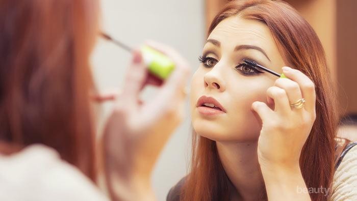 5 Rekomendasi Maskara Drugstore Terbaik untuk Bulu Mata Tebal Instan