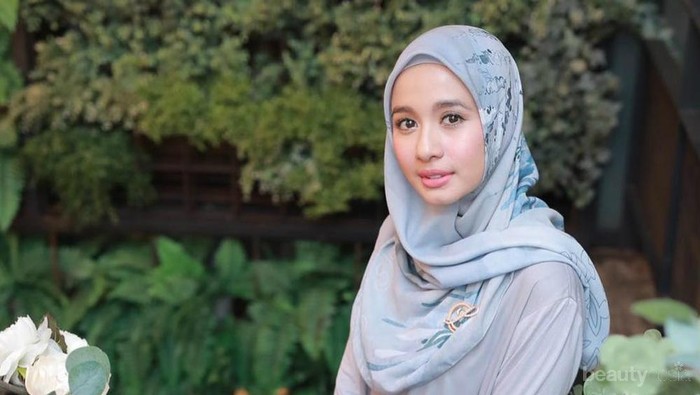 5 Rahasia Wajah Glowing Tanpa Makeup Tebal Laudya Cynthia Bella