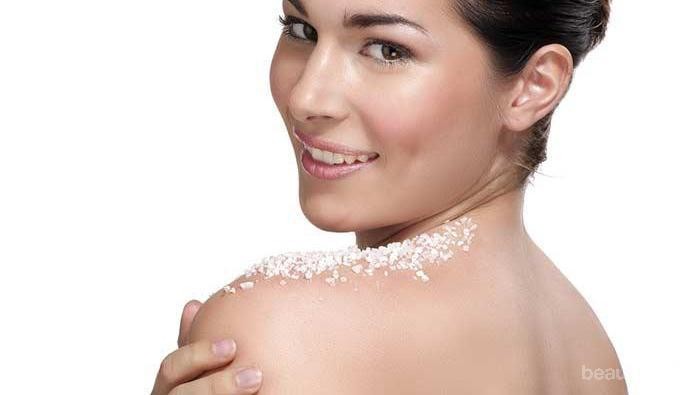 Sederet Lulur Badan Ini Ampuh Melembapkan Kulit Seharian! Wajib Dicoba, Ladies