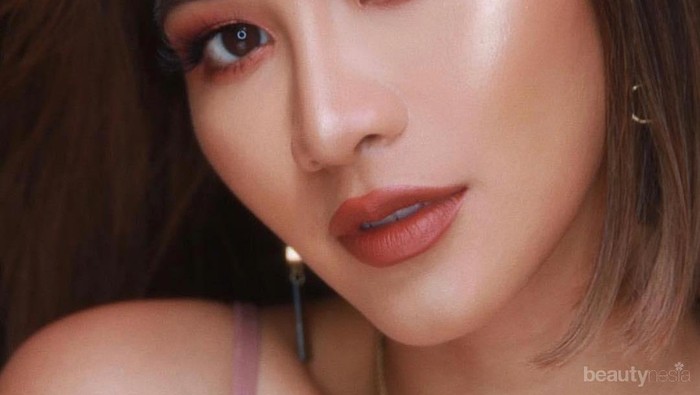 Kenali 5 Foundation Khusus untuk Kulit Berminyak di Bawah Rp150 Ribu