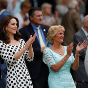 [FORUM] apa bener baju bermotif polkadot bikin orang terlihat semakin gendut?