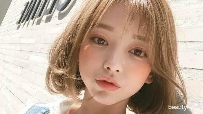 4 Rekomendasi Blush untuk Peach Makeup Look ala Korea 4 Rekomendasi Blush untuk Peach Makeup Look ala Korea