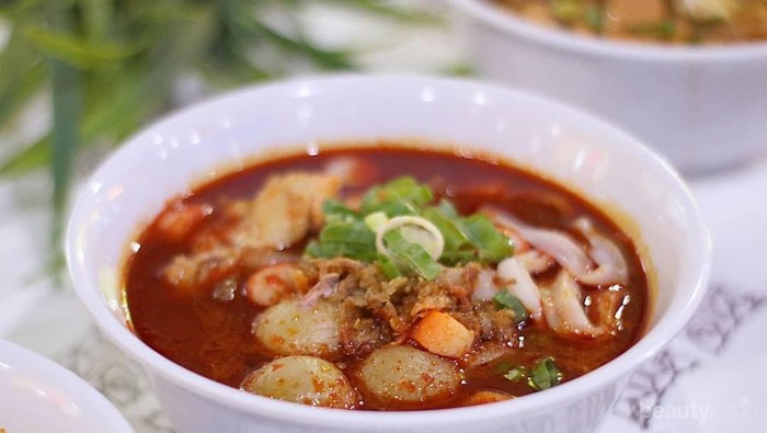 Pedasnya Bikin Nagih! Cobain 5 Seblak Terbaik dengan Berbagai Topping yang Enak Ini