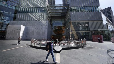 Malaysia mengungkap dua klaster baru penyebaran virus corona yakni dari jemaat gereja di Sarawak dan pesta pernikahan di Selangor.