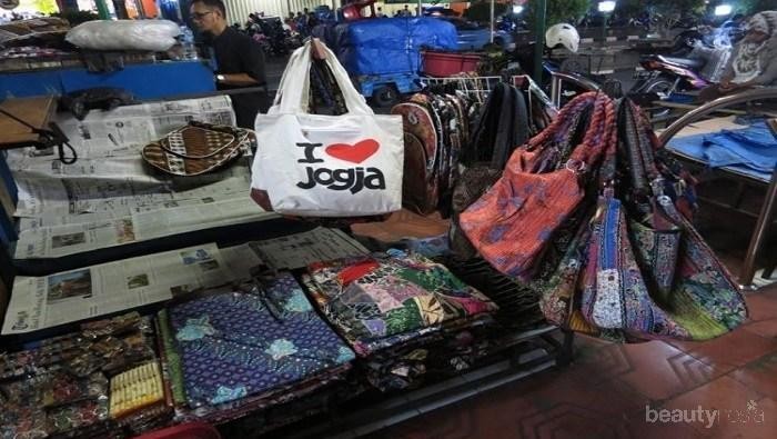 [FORUM] hmm... bawa oleh oleh apa ya dari jogja selain bakpia?