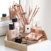 Rekomendasi 5 Jenis Make Up yang Wajib Dimiliki Anak Kuliahan Agar Tetap Kece!
