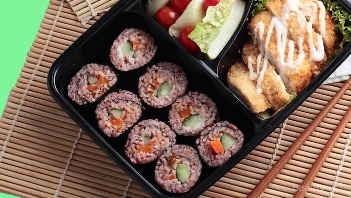 5 Catering ini Tawarkan Makanan Sehat dan Enak Setiap Hari, Bisa untuk Diet! 5 Catering ini Tawarkan Makanan Sehat dan Enak Setiap Hari, Bisa untuk Diet!