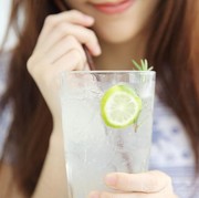 Diet Jeruk Lemon, Ampuh Gak Sih Buat Turunkan Berat Badan?