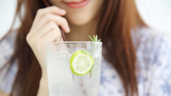 Diet Jeruk Lemon, Ampuh Gak Sih Buat Turunkan Berat Badan?