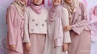 5 Merek Hijab Dan Produk Unggulannya Yang Wajib Kamu Miliki! Intip Yuk ...