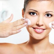 Pengen Hilangin Bruntusan di Dahi dan Pipi dengan Cepat? Ikuti Cara Ampuh Ini, Ladies