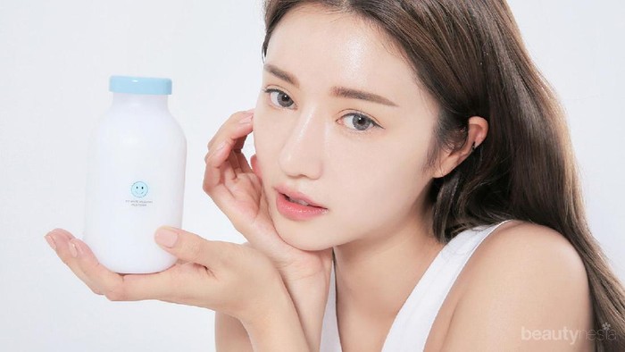 Jangan Sembarangan Pilih Facial Wash untuk Wajah Berjerawat, Ikuti Tips Berikut Ini!