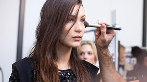 5 Tips Pilih Kuas Makeup untuk Riasan yang Flawless dan Sempurna